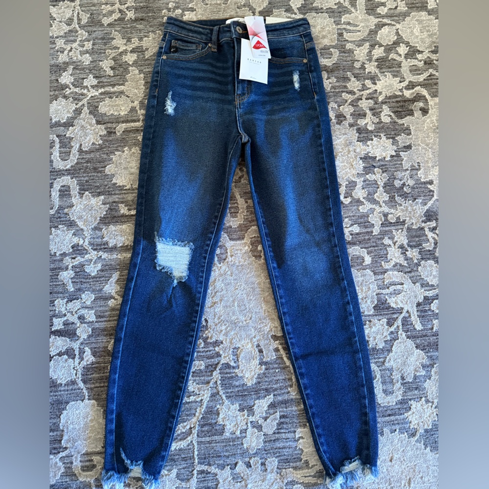 KanCan High rise/ankle skinny Distressed Blue Denim Jeans